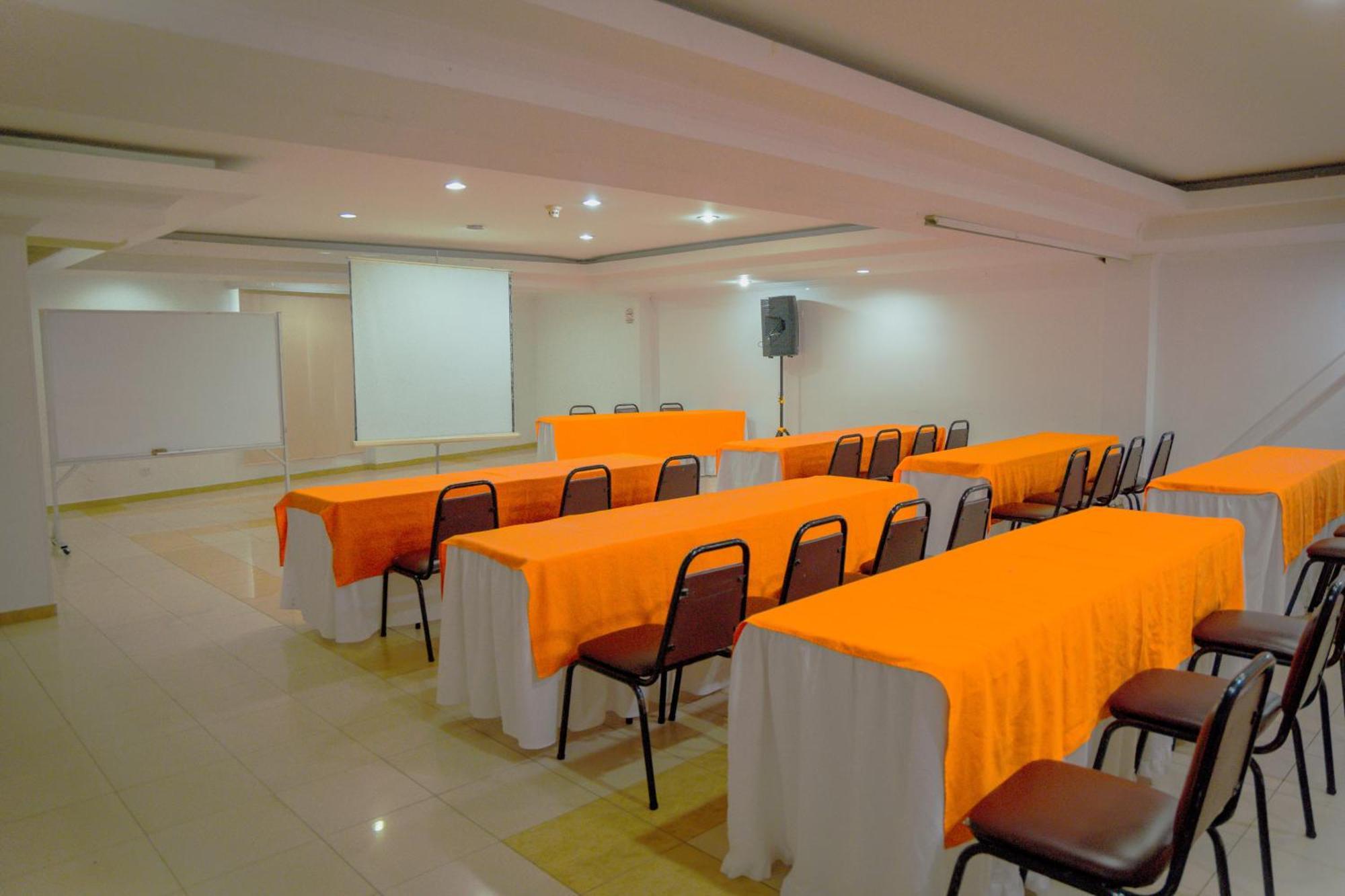 Tama Hotel Granada Real Калі Екстер'єр фото