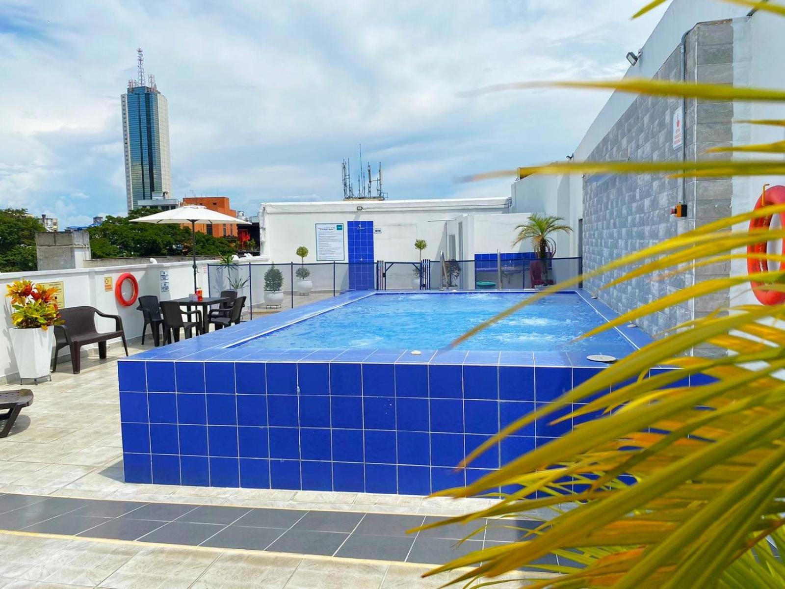 Tama Hotel Granada Real Калі Екстер'єр фото