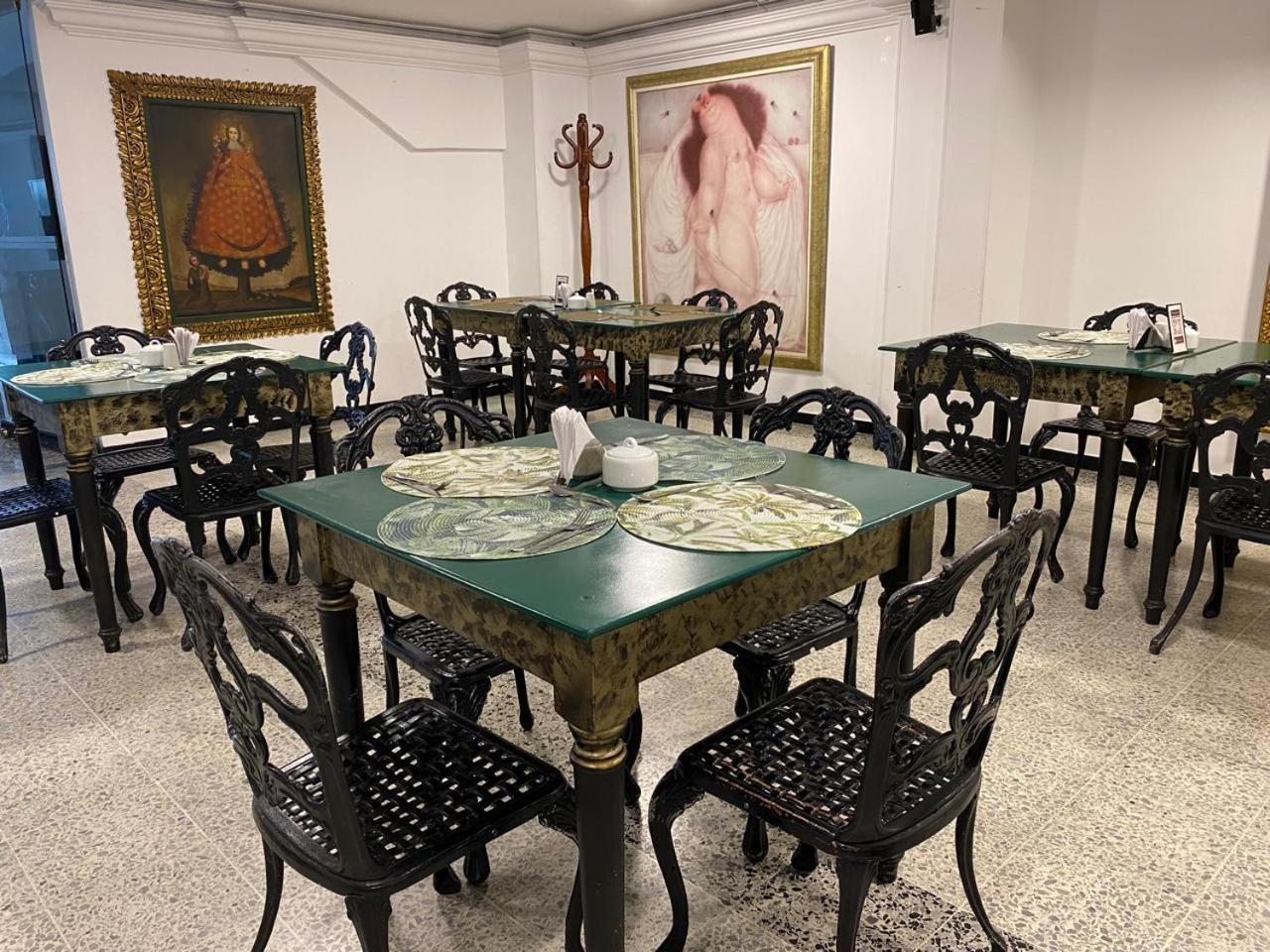 Tama Hotel Granada Real Калі Екстер'єр фото