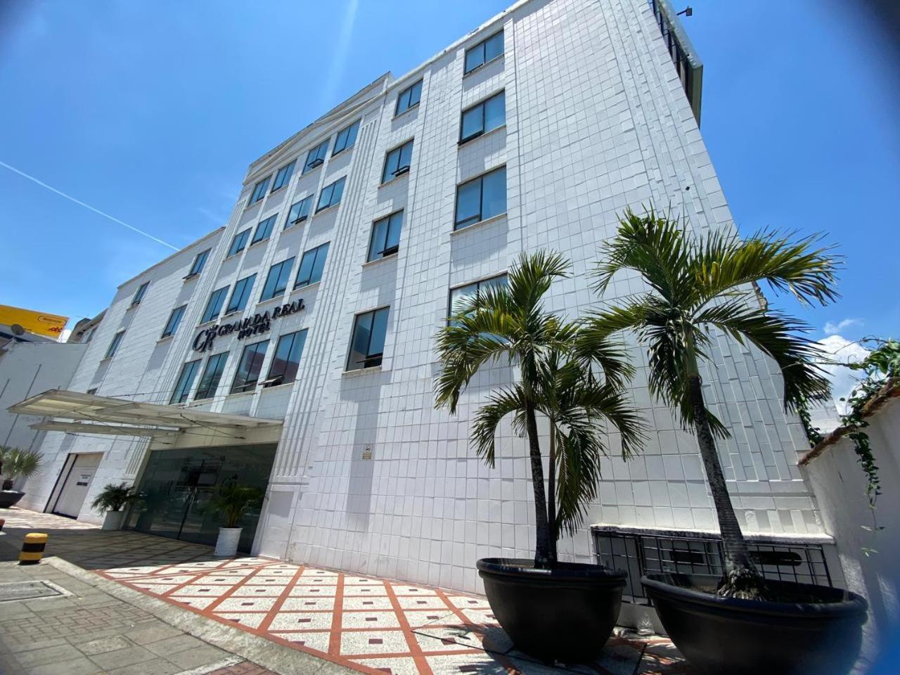 Tama Hotel Granada Real Калі Екстер'єр фото