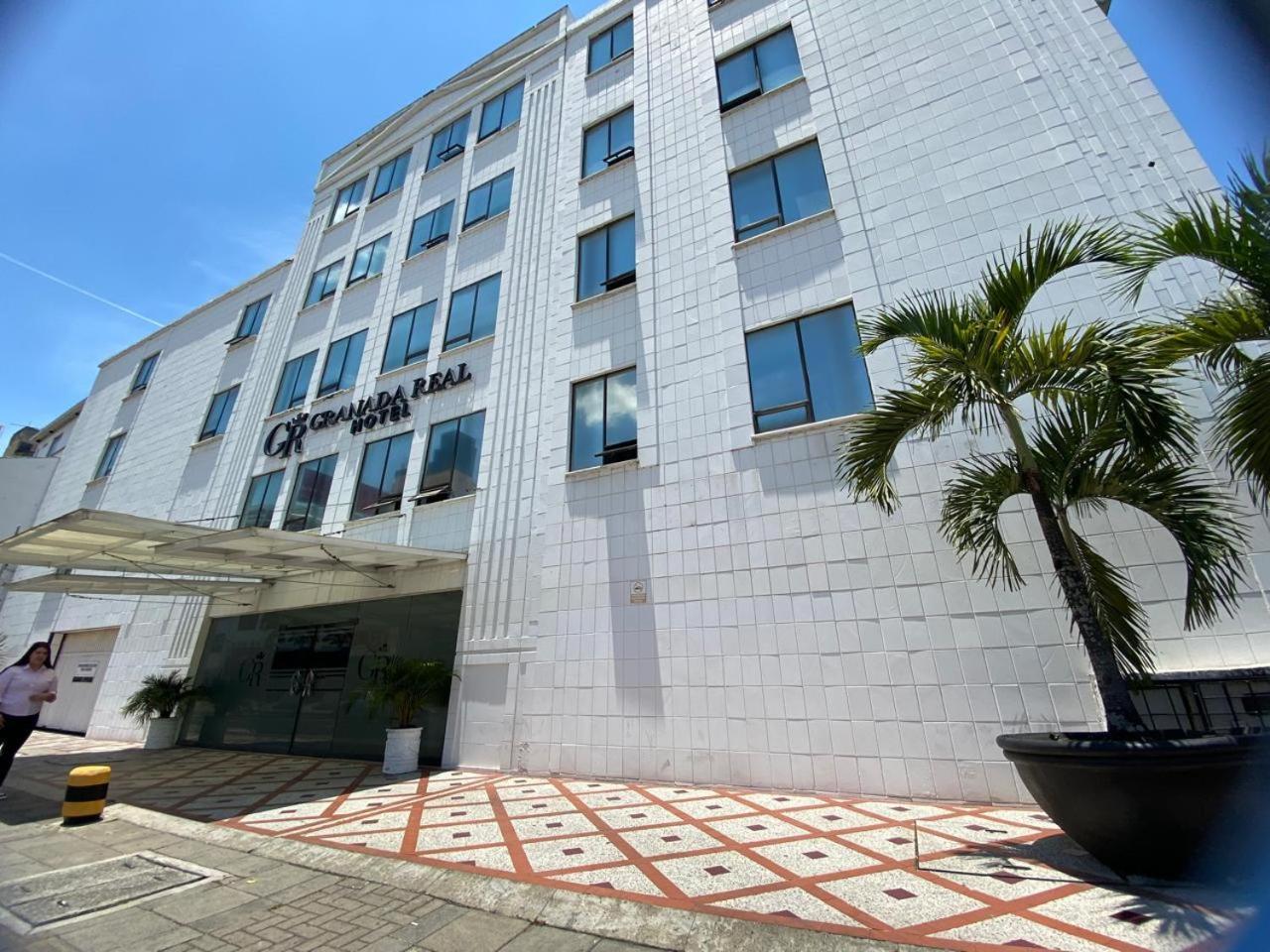 Tama Hotel Granada Real Калі Екстер'єр фото