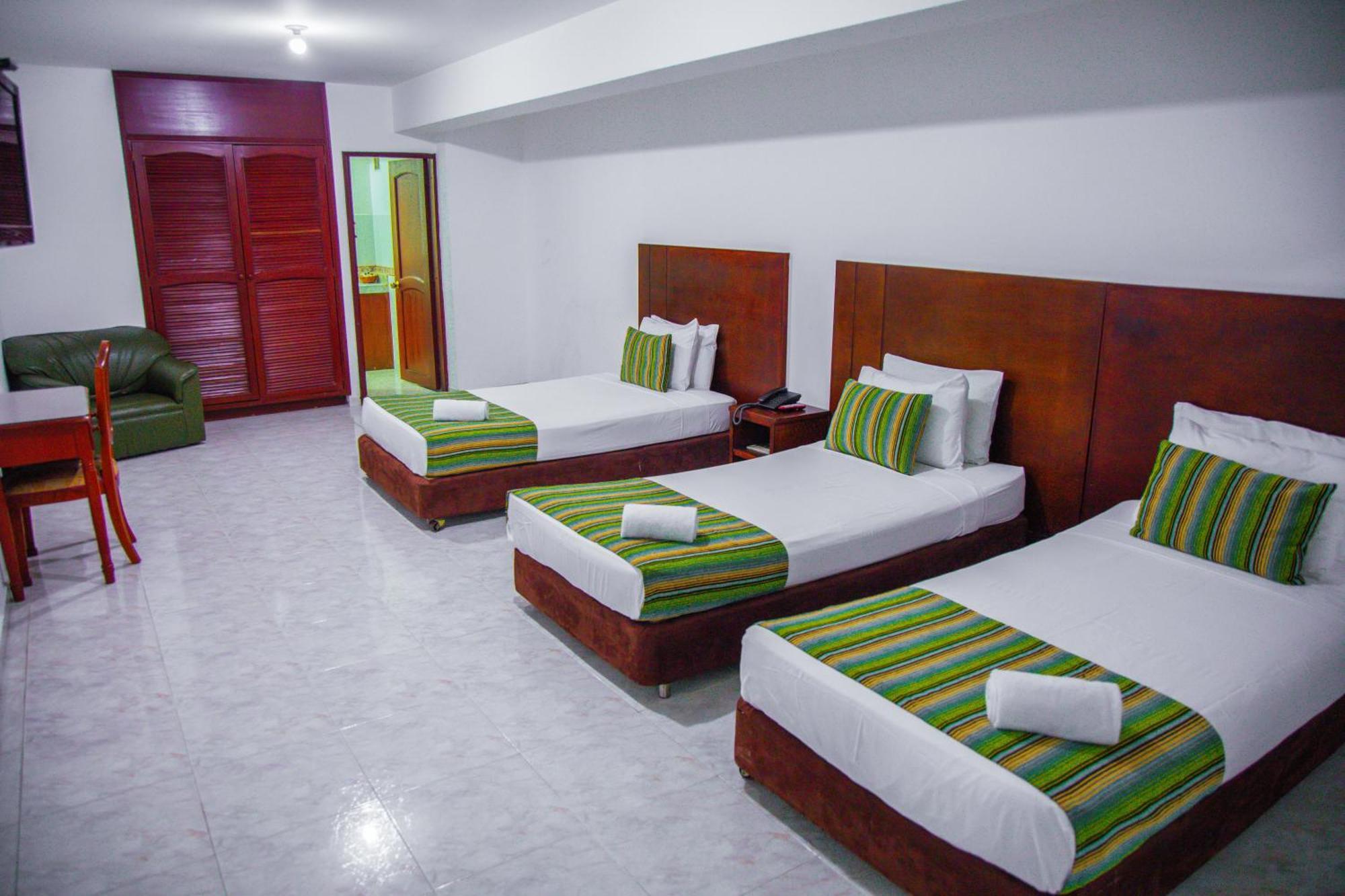 Tama Hotel Granada Real Калі Екстер'єр фото